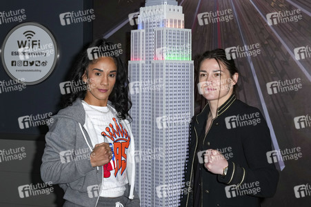 Empire State Building Lighting Ceremony mit Katie Taylor und Amanda Serrano in New York
