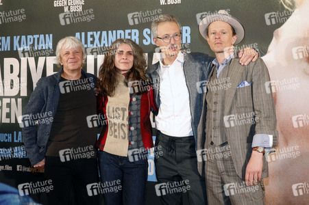 Filmpremiere 'Rabiye Kurnaz gegen George W. Bush' in Berlin