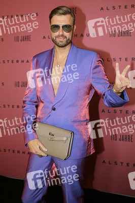 110 Jahre Alsterhaus Geburtstagsparty in Hamburg