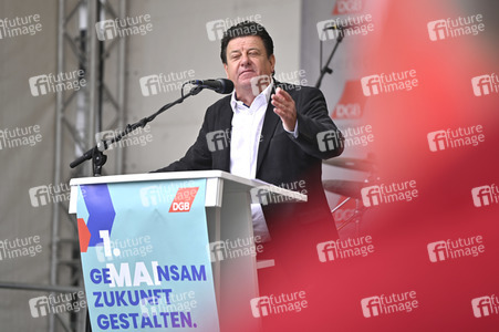 Kundegebung des DGB zum 1. Mai in Nürnberg