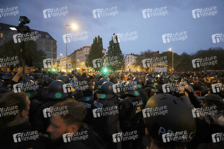 Revolutionäre 1. Mai Demo in Berlin