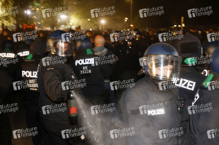 Revolutionäre 1. Mai Demo in Berlin