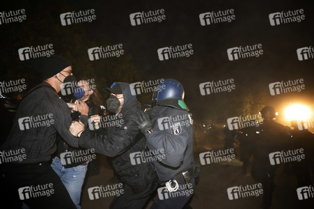Revolutionäre 1. Mai Demo in Berlin