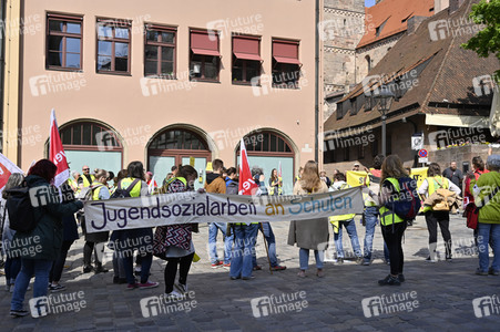 Warnstreik von Beschäftigten in Sozial- und Erziehungsberufen in Nürnberg