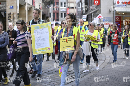 Warnstreik von Beschäftigten in Sozial- und Erziehungsberufen in Nürnberg