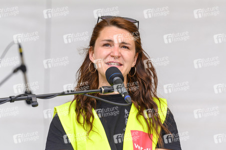 Warnstreik von Beschäftigten in Sozial- und Erziehungsberufen in Nürnberg