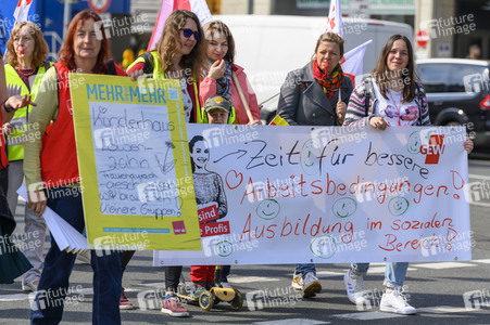Warnstreik von Beschäftigten in Kitas und im schulischen Ganztag in Nürnberg