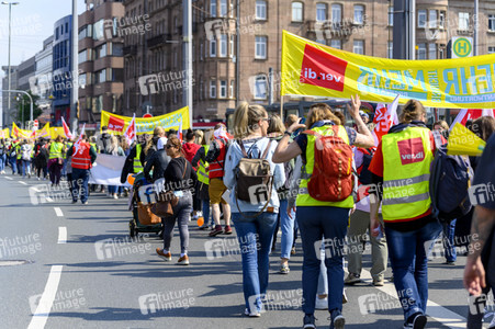 Warnstreik von Beschäftigten in Kitas und im schulischen Ganztag in Nürnberg