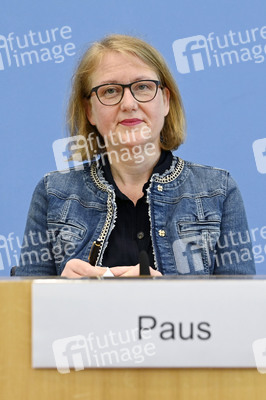 Bundespressekonferenz Erste Ergebnisse des Nationalen Diskriminierungs- und Rassismusmonitors in Berlin