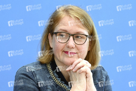 Bundespressekonferenz Erste Ergebnisse des Nationalen Diskriminierungs- und Rassismusmonitors in Berlin