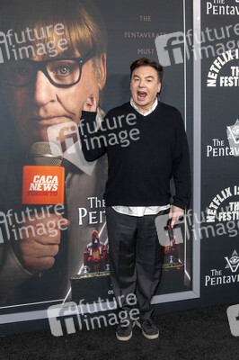 Serienpremiere 'The Pentaverate' in Los Angeles