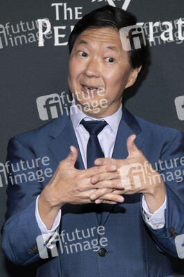 Serienpremiere 'The Pentaverate' in Los Angeles