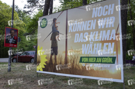 Wahlplakate zur NRW-Wahl in Köln