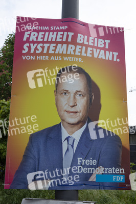 Wahlplakate zur NRW-Wahl in Köln