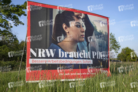 Wahlplakate zur NRW-Wahl in Köln