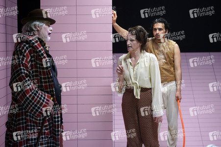 Theaterprobe 'Die vier letzten Dinge' in Berlin