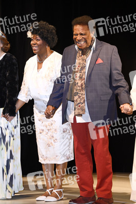 Theaterpremiere 'Monsieur Claude und seine Töchter - Teil 2' in Berlin