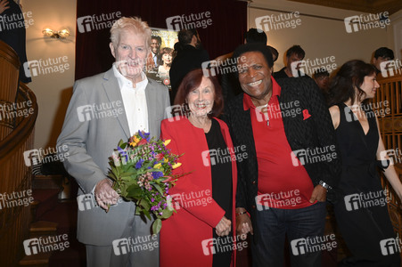Theaterpremiere 'Monsieur Claude und seine Töchter - Teil 2' in Berlin