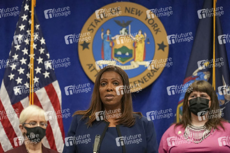 Ankündigung eines Fonds zur Unterstützung der Abtreibungsrechte in New York