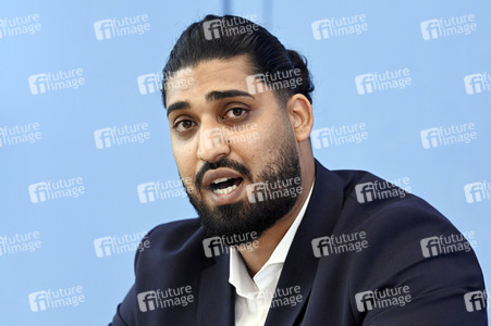 Bundespressekonferenz Jahresbilanz rechte Gewalt 2021 und Coronaleugner-Gewalt in Berlin