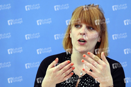 Bundespressekonferenz Jahresbilanz rechte Gewalt 2021 und Coronaleugner-Gewalt in Berlin