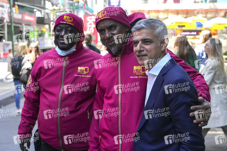 Sadiq Khan auf dem Times Square in New York