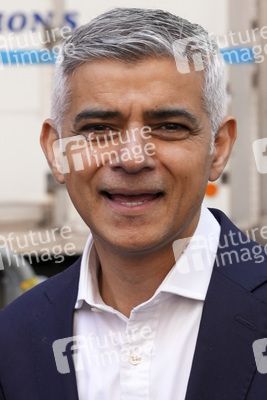Sadiq Khan auf dem Times Square in New York