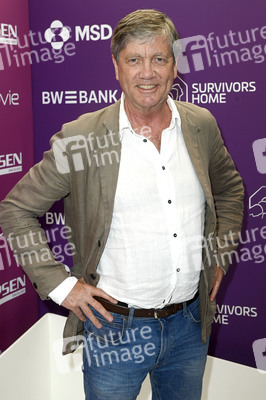 Opening von Survivors Home in Berlin