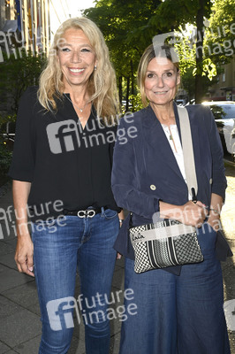 Opening von Survivors Home in Berlin