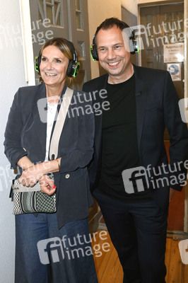 Opening von Survivors Home in Berlin