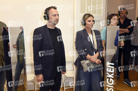 Opening von Survivors Home in Berlin