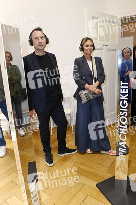 Opening von Survivors Home in Berlin