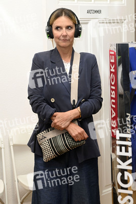 Opening von Survivors Home in Berlin