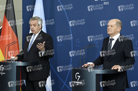 Pressekonferenz von Olaf Scholz und Alberto Ángel Fernández in Berlin