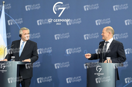 Pressekonferenz von Olaf Scholz und Alberto Ángel Fernández in Berlin