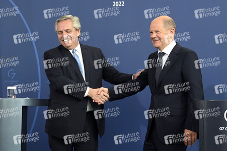 Pressekonferenz von Olaf Scholz und Alberto Ángel Fernández in Berlin