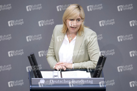 35. Sitzung des Deutschen Bundestages in Berlin