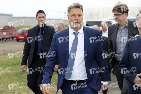 Robert Habeck in Leuna