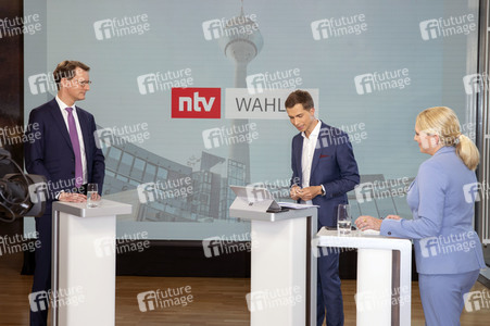 Wahlabend der Landtagswahl in Nordrhein-Westfalen in Düsseldorf