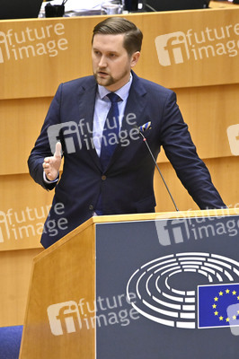 Plenartagung zur Bekämpfung der Straflosigkeit bei Kriegsverbrechen in der Ukraine im EU-Parlament in Brüssel