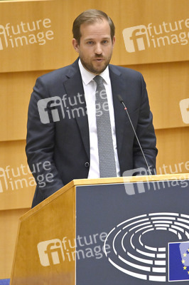 Plenartagung zur Bekämpfung der Straflosigkeit bei Kriegsverbrechen in der Ukraine im EU-Parlament in Brüssel
