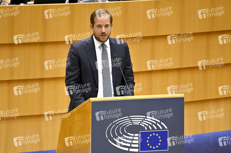 Plenartagung zur Bekämpfung der Straflosigkeit bei Kriegsverbrechen in der Ukraine im EU-Parlament in Brüssel