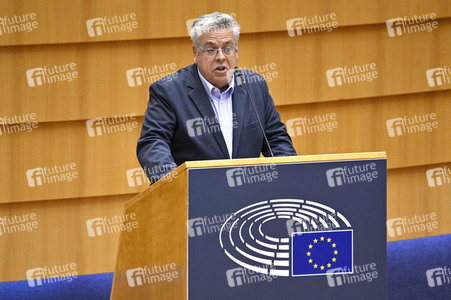 Plenartagung zur Bekämpfung der Straflosigkeit bei Kriegsverbrechen in der Ukraine im EU-Parlament in Brüssel