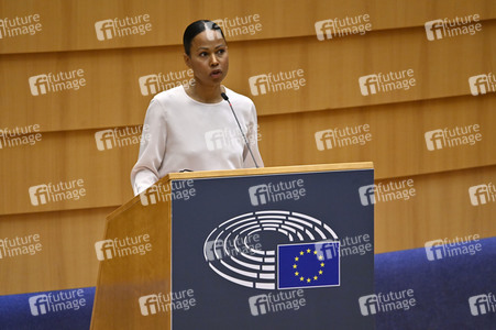 Plenartagung zur Bekämpfung der Straflosigkeit bei Kriegsverbrechen in der Ukraine im EU-Parlament in Brüssel