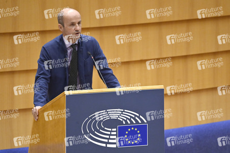 Plenartagung zur Bekämpfung der Straflosigkeit bei Kriegsverbrechen in der Ukraine im EU-Parlament in Brüssel