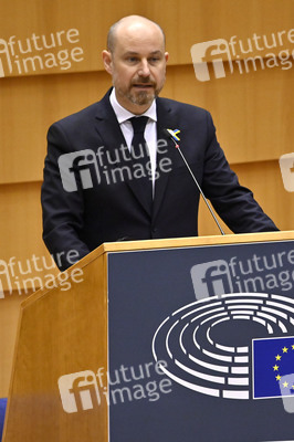 Plenartagung zur Bekämpfung der Straflosigkeit bei Kriegsverbrechen in der Ukraine im EU-Parlament in Brüssel