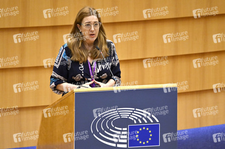 Plenartagung zur Bekämpfung der Straflosigkeit bei Kriegsverbrechen in der Ukraine im EU-Parlament in Brüssel