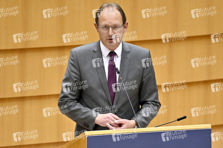 Plenartagung zu der Tötung der Journalistin Shireen Abu Akleh EU-Parlament in Brüssel