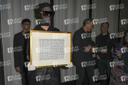 Ausstellungseröffnung 'Allegedly' von Anna Sorkin in New York