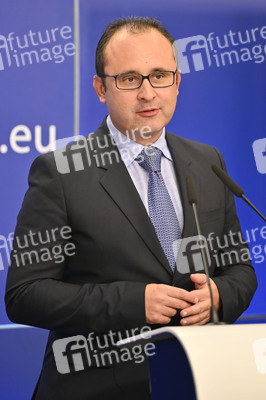 Pressekonferenz zur Trilog-Vereinbarung zur Gasspeicherung im EU-Parlament in Brüssel